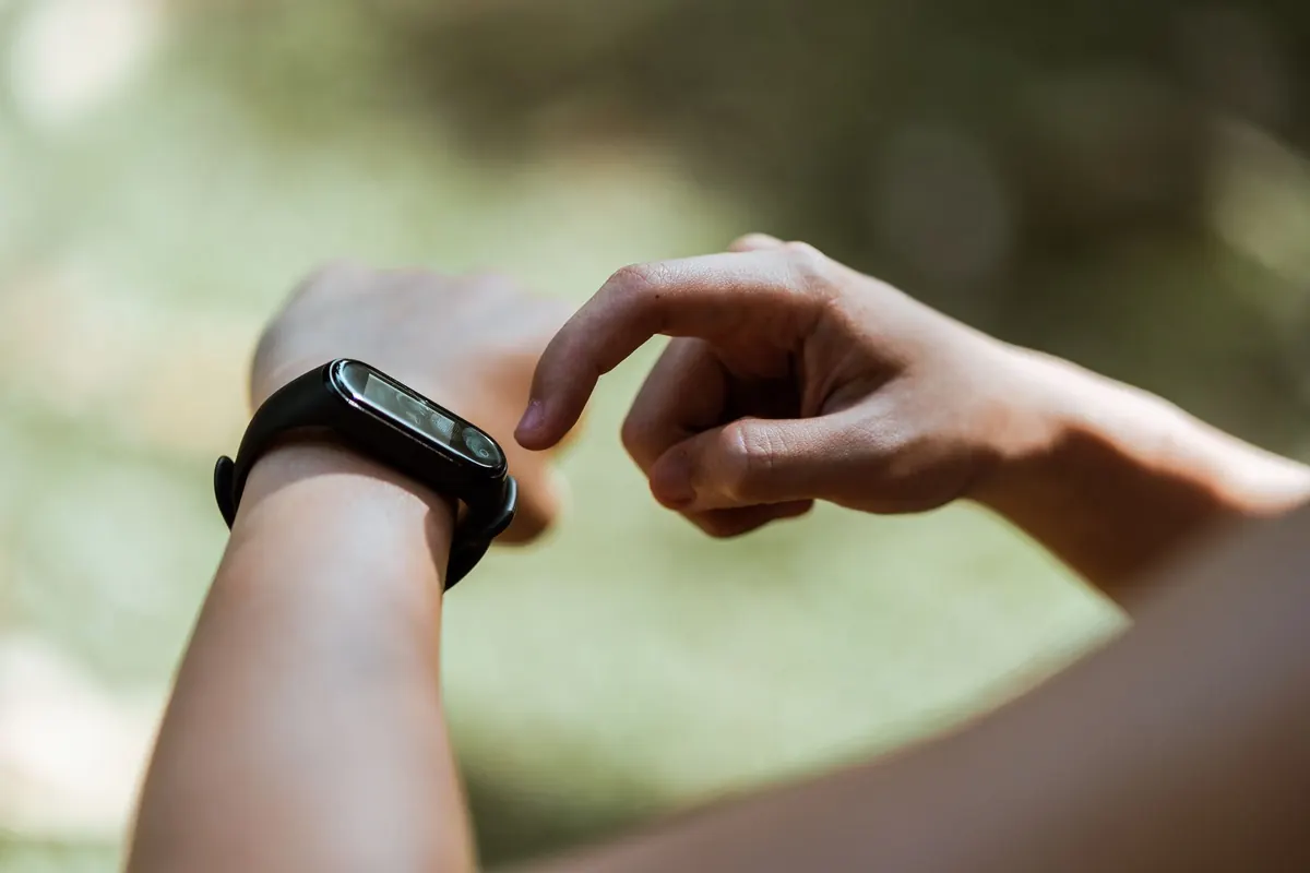 Common Smartwatch Mistakes New Users Make (And How to Fix Them)